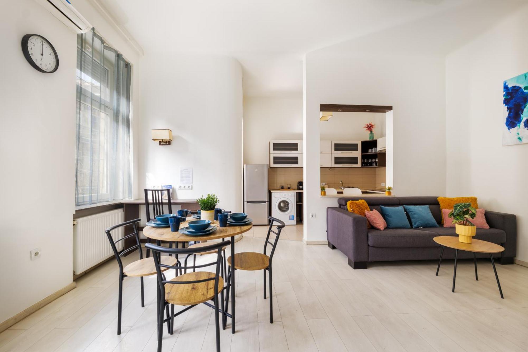 Gozsdu-1 Bedroom Apartment Budapest